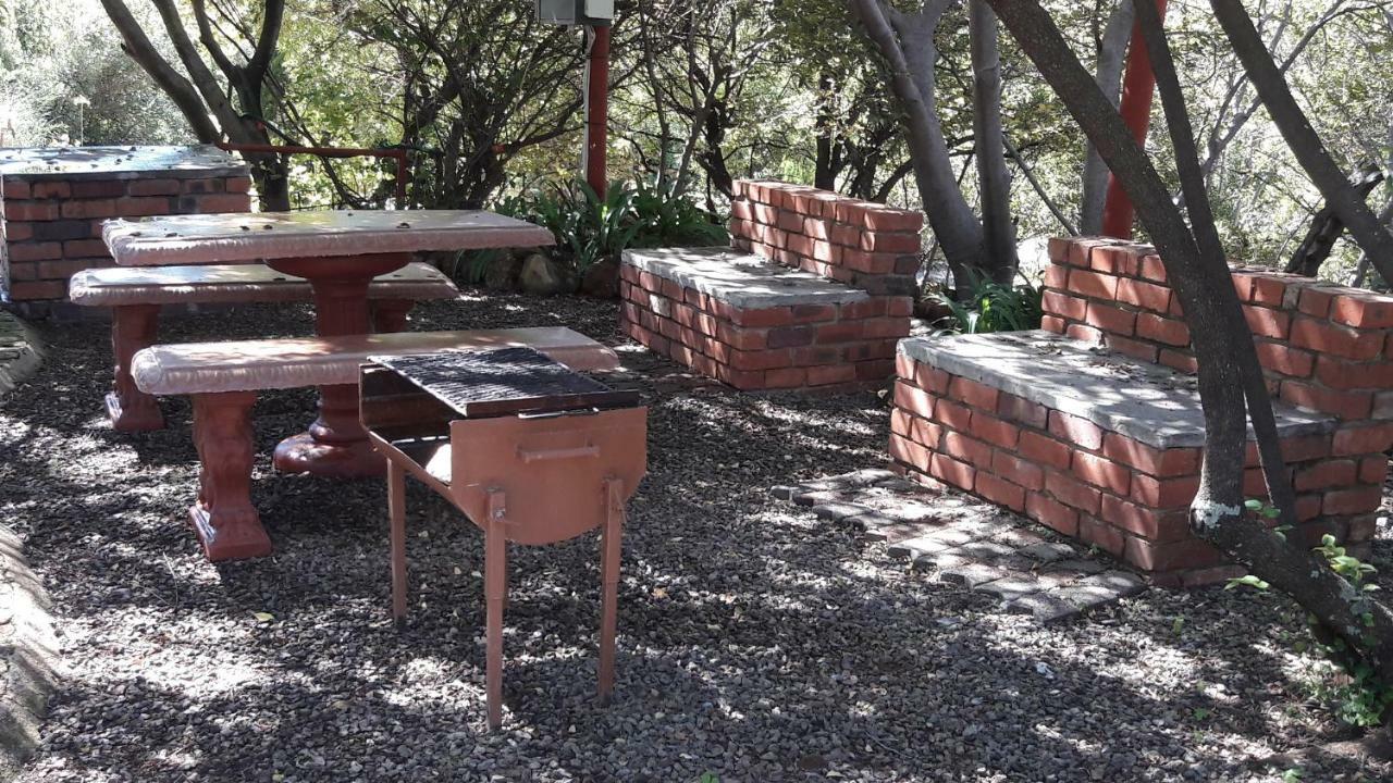 Rocky Mountain Guest House Vaal Marina Экстерьер фото