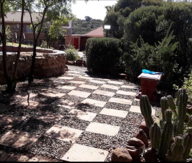 Rocky Mountain Guest House Vaal Marina Экстерьер фото